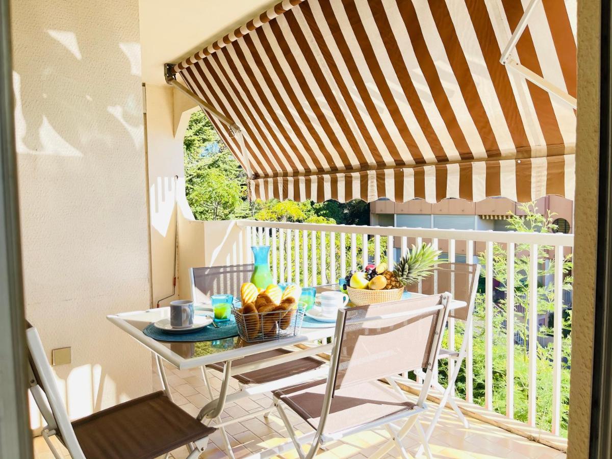 Saint-Raphaël Tres Bel Appartement Face Au Port Santa -Piscine מראה חיצוני תמונה