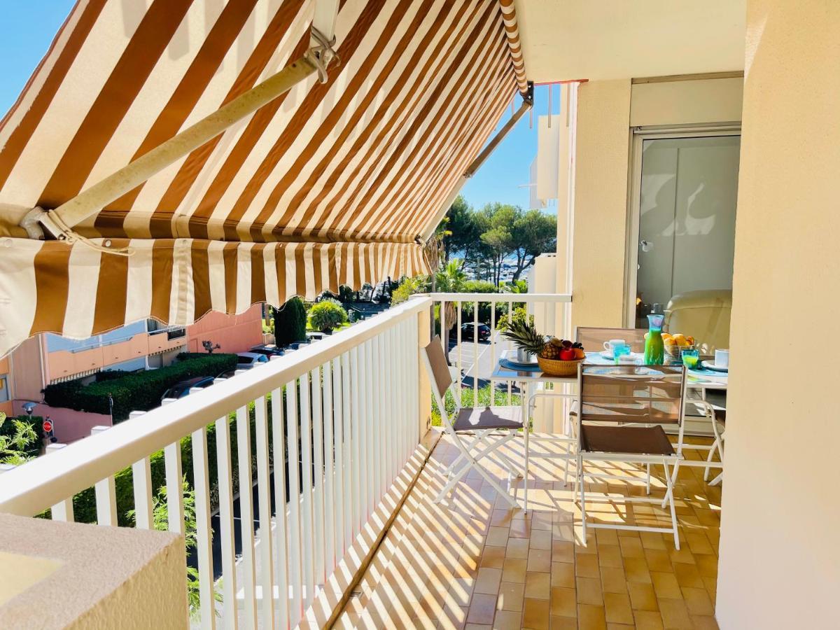 Saint-Raphaël Tres Bel Appartement Face Au Port Santa -Piscine מראה חיצוני תמונה