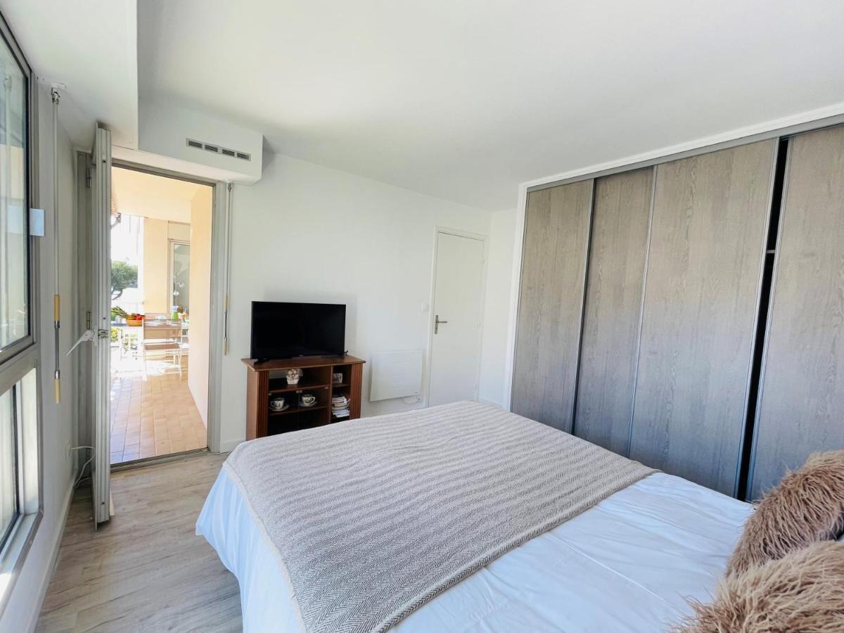 Saint-Raphaël Tres Bel Appartement Face Au Port Santa -Piscine מראה חיצוני תמונה