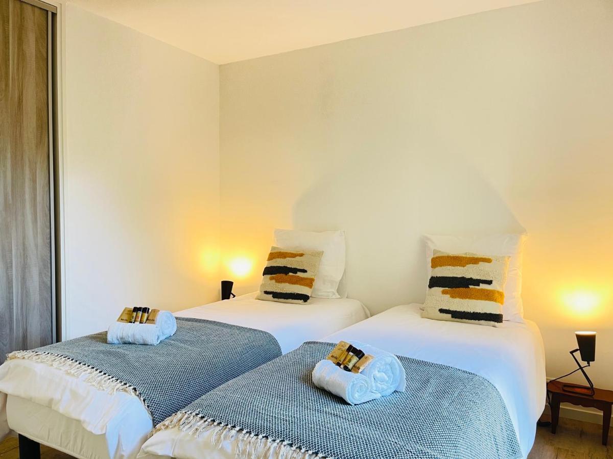 Saint-Raphaël Tres Bel Appartement Face Au Port Santa -Piscine מראה חיצוני תמונה