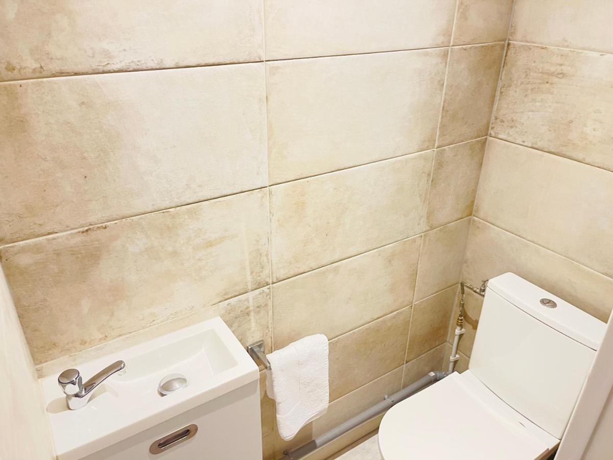 Saint-Raphaël Tres Bel Appartement Face Au Port Santa -Piscine מראה חיצוני תמונה