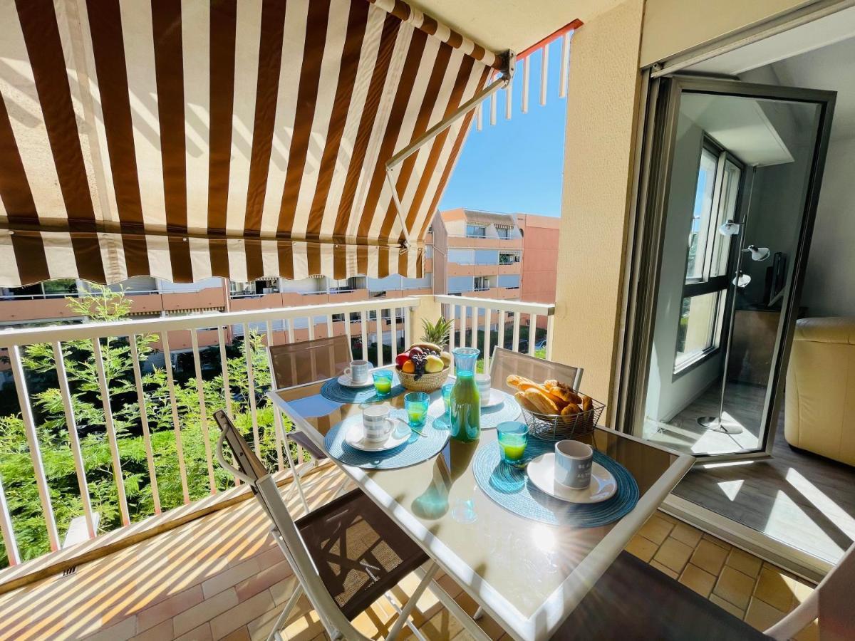 Saint-Raphaël Tres Bel Appartement Face Au Port Santa -Piscine מראה חיצוני תמונה